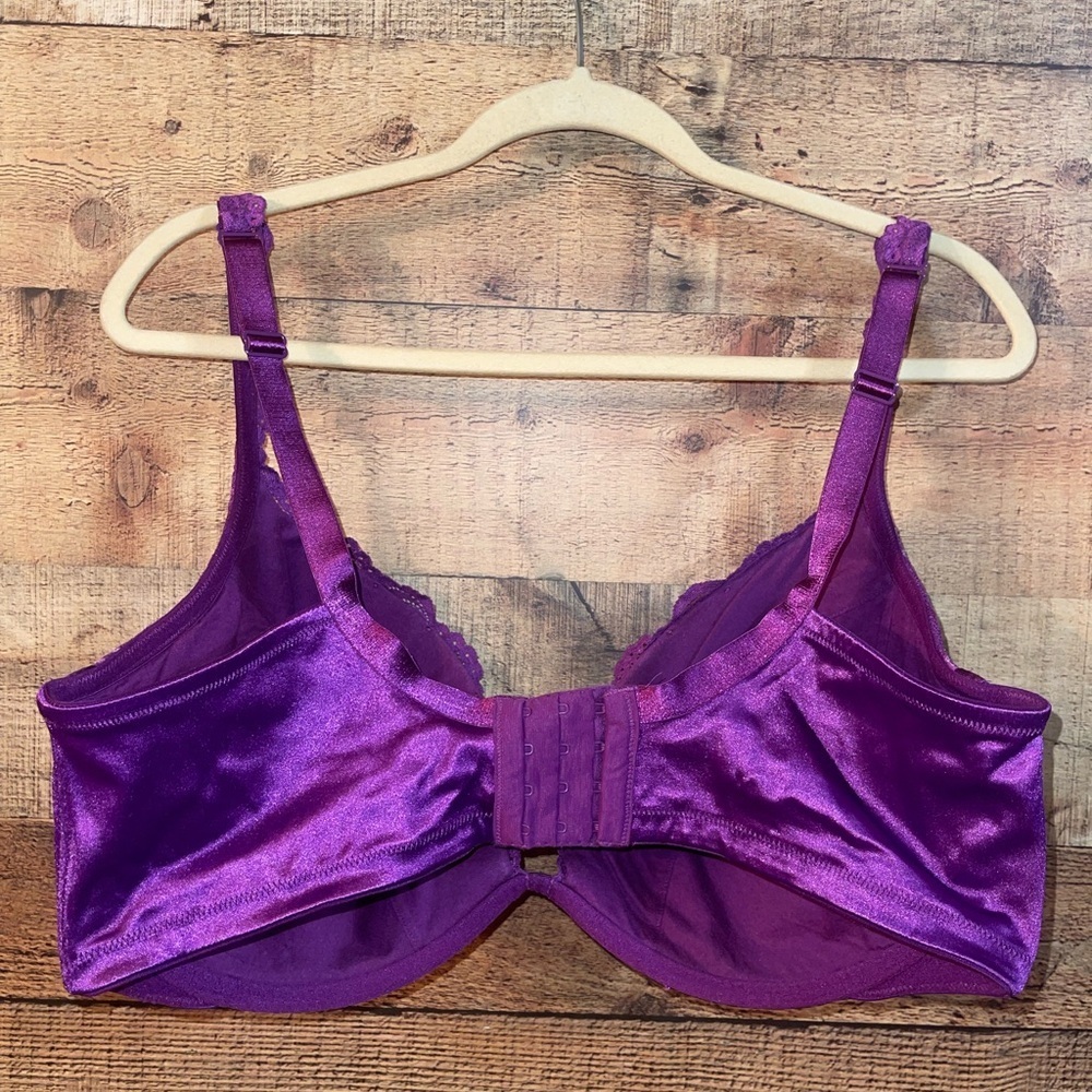 Cacique by Lane Bryant Full Coverage Lace Plunge Bra - Picture 4 of 6